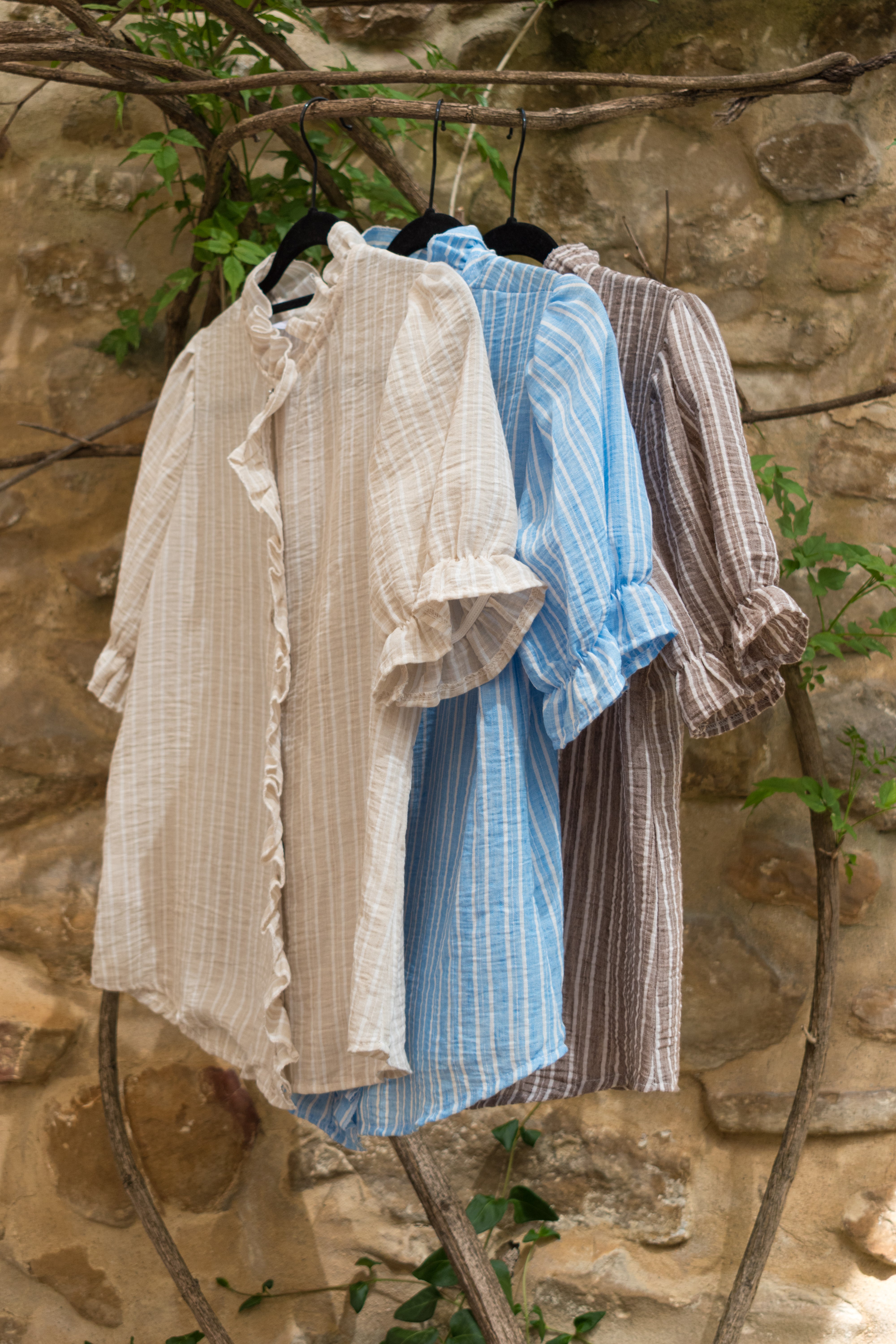 BLUSA VOLANTE