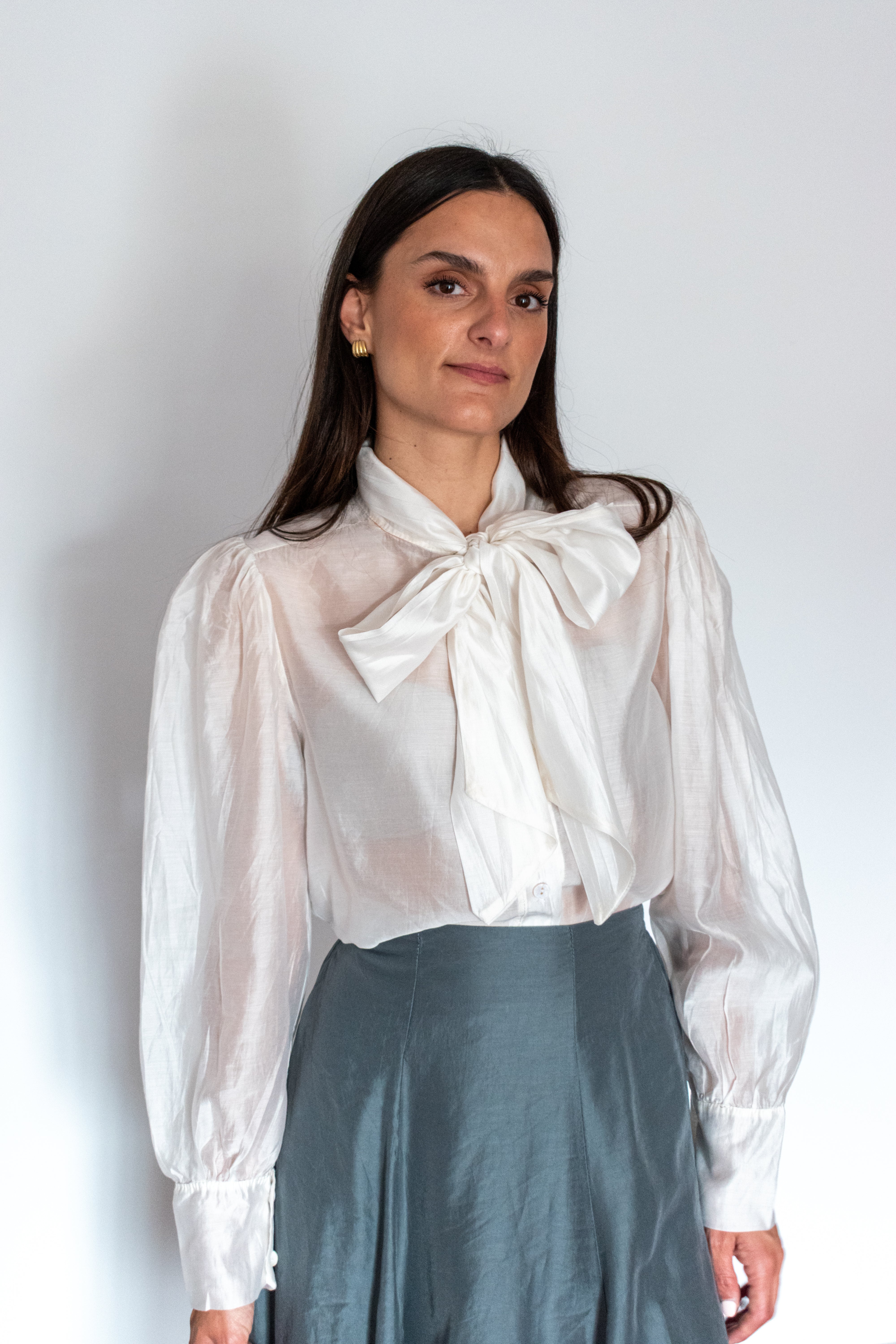CAMISA LAZO CUELLO