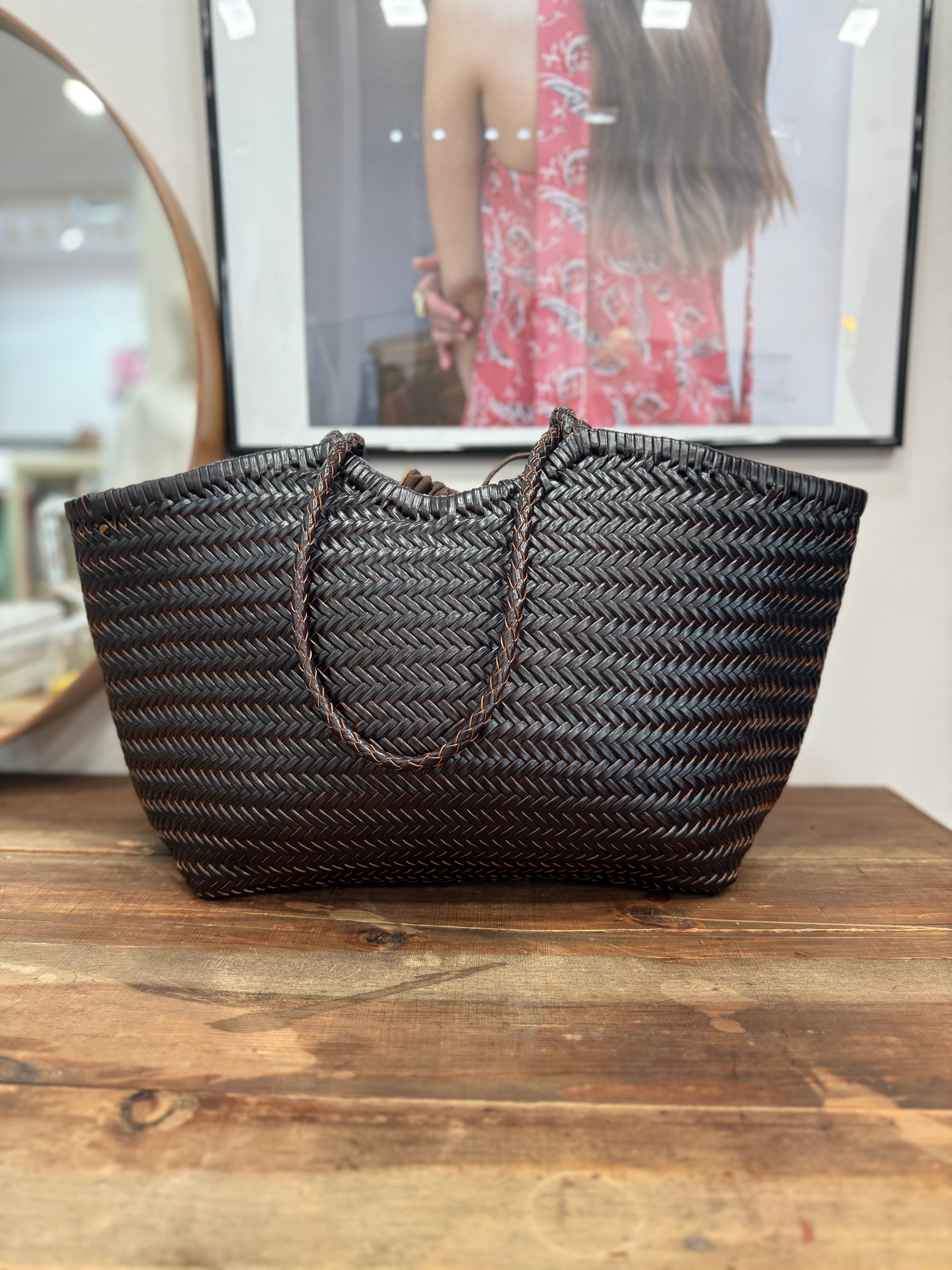 BOLSO DE PIEL TRENZADO